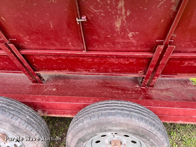 image for item DO8954 Hooten  creep feeder