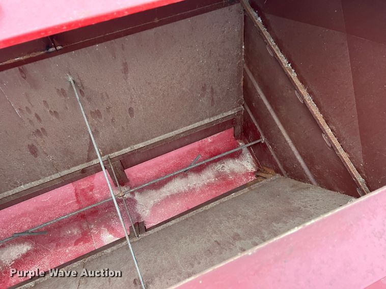 image for item DO8954 Hooten  creep feeder