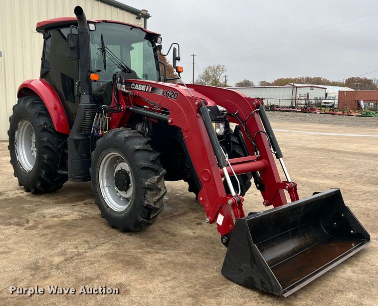 image for item DO8955 2017 Case IH Farmall 100C  MFWD tractor