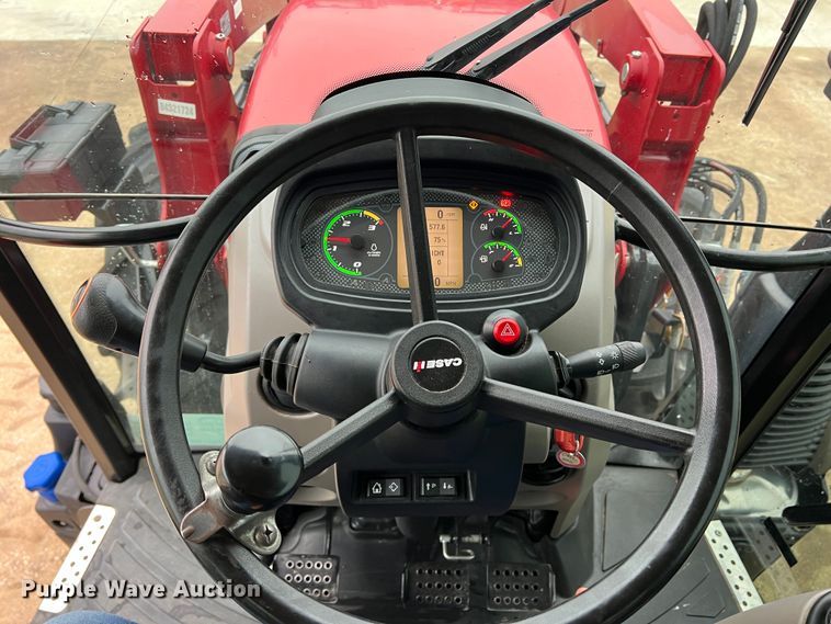 image for item DO8955 2017 Case IH Farmall 100C  MFWD tractor