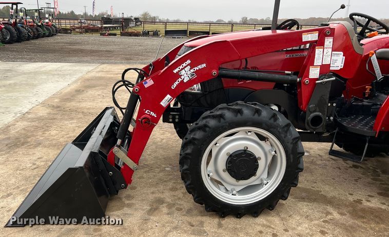 image for item DO8956 2015 Case IH Farmall 50A  MFWD tractor