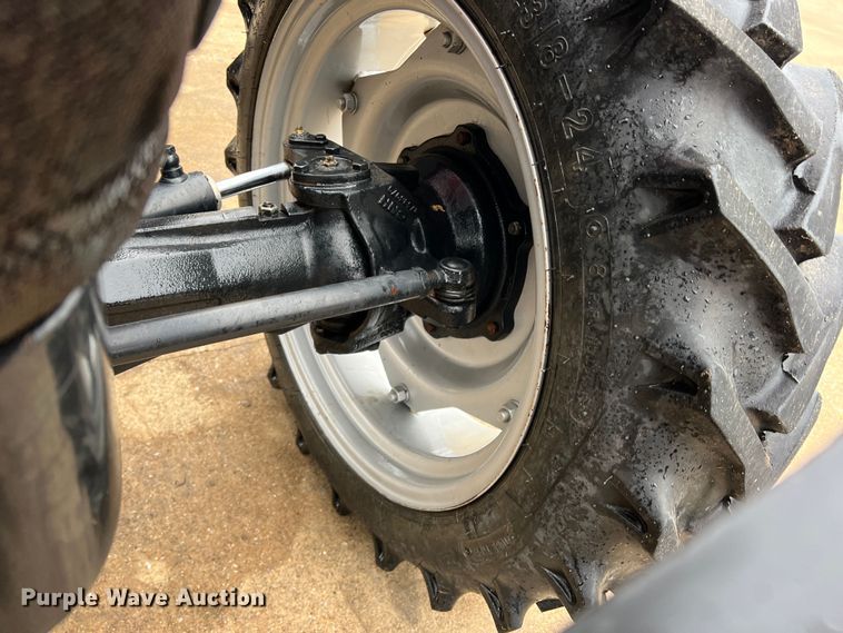 image for item DO8956 2015 Case IH Farmall 50A  MFWD tractor