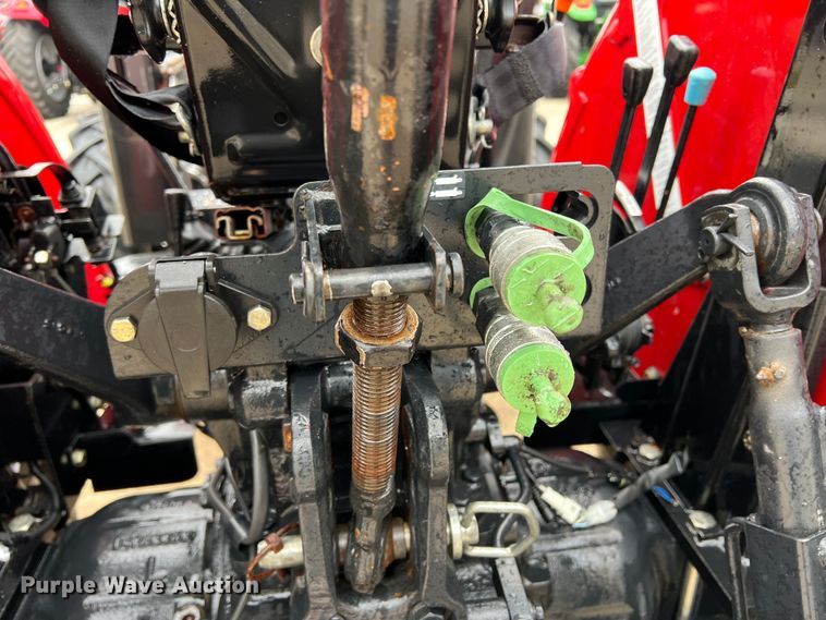 image for item DO8956 2015 Case IH Farmall 50A  MFWD tractor