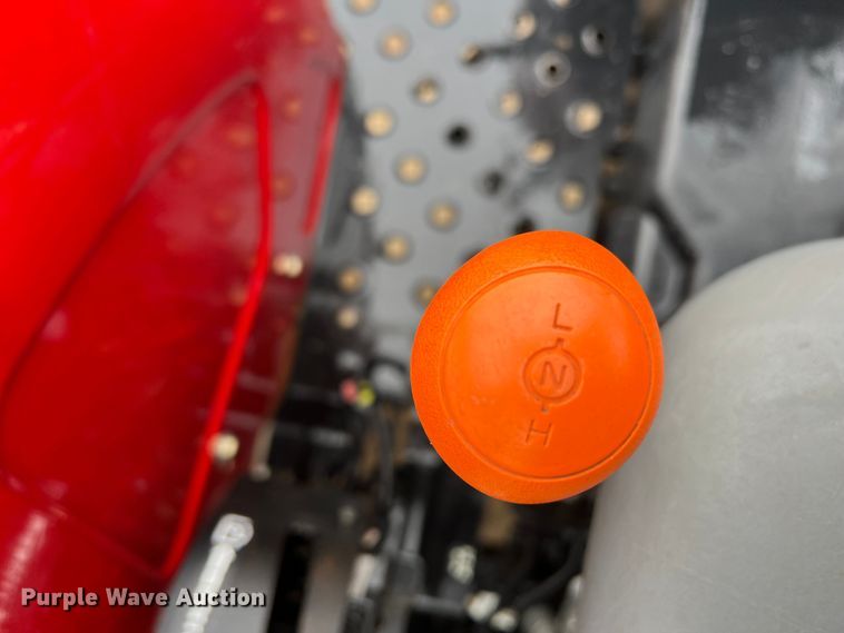 image for item DO8956 2015 Case IH Farmall 50A  MFWD tractor