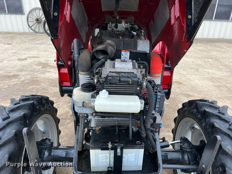 image for item DO8956 2015 Case IH Farmall 50A  MFWD tractor