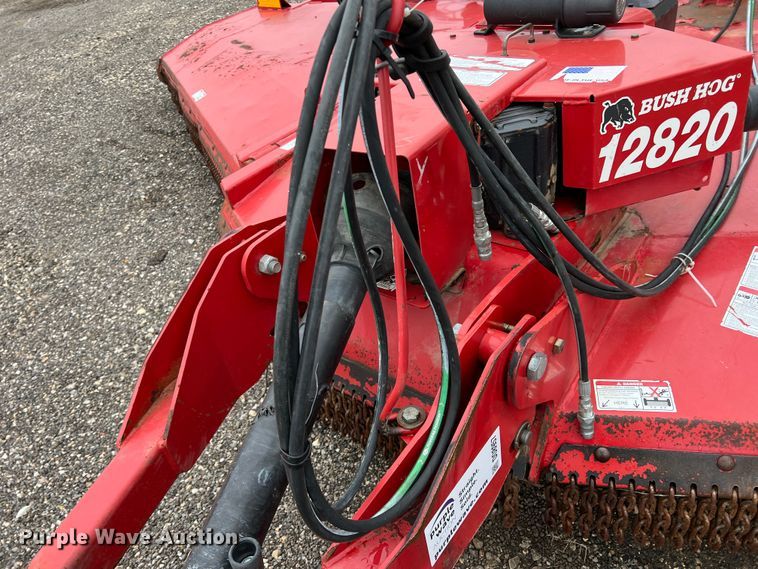 image for item DO8957 Bush Hog 12820  batwing rotary mower