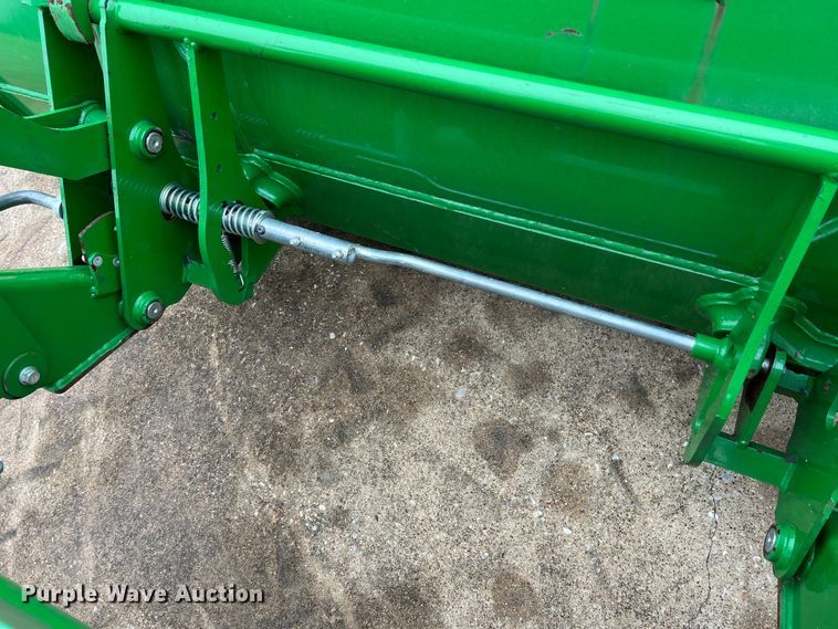 image for item DO8958 2017 John Deere 5100E  MFWD tractor