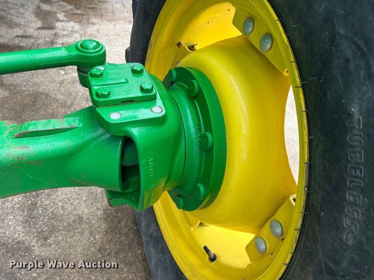 image for item DO8958 2017 John Deere 5100E  MFWD tractor