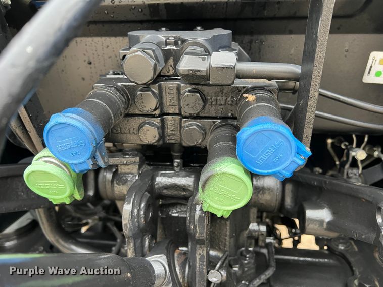 image for item DO8960 New Holland T4.75  MFWD tractor