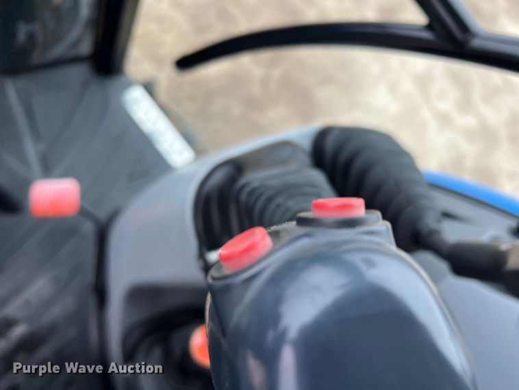 image for item DO8960 New Holland T4.75  MFWD tractor