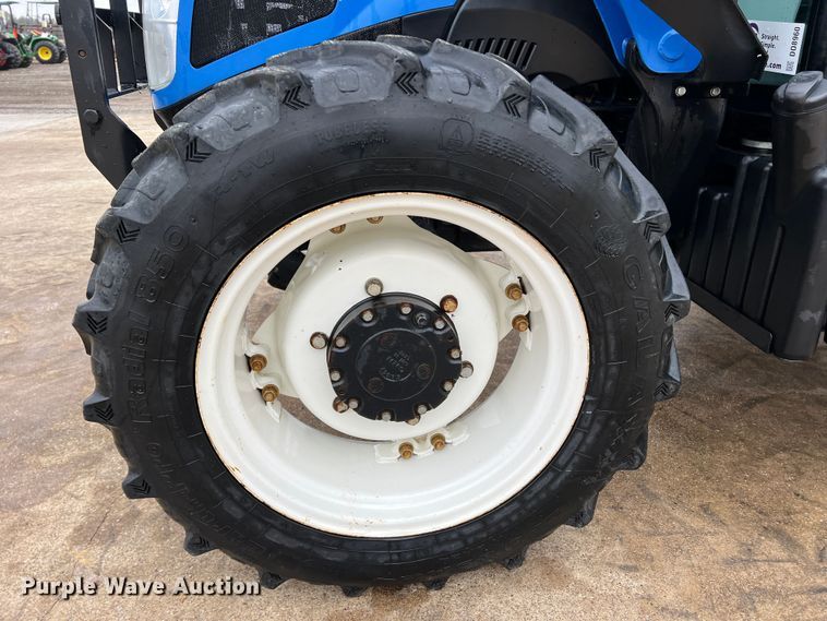 image for item DO8960 New Holland T4.75  MFWD tractor