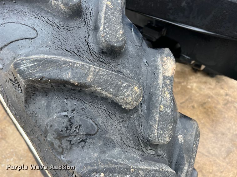 image for item DO8960 New Holland T4.75  MFWD tractor