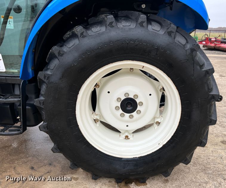 image for item DO8960 New Holland T4.75  MFWD tractor