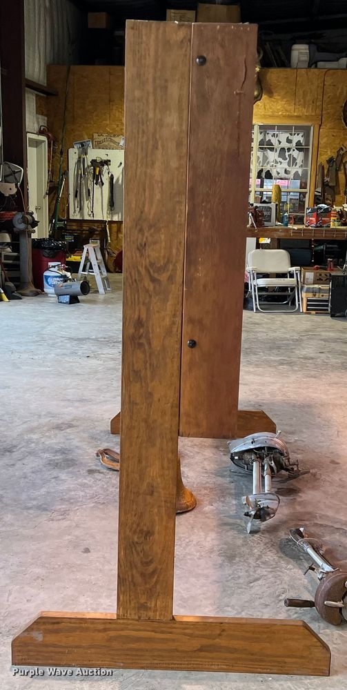 image for item DO8961 Lure display