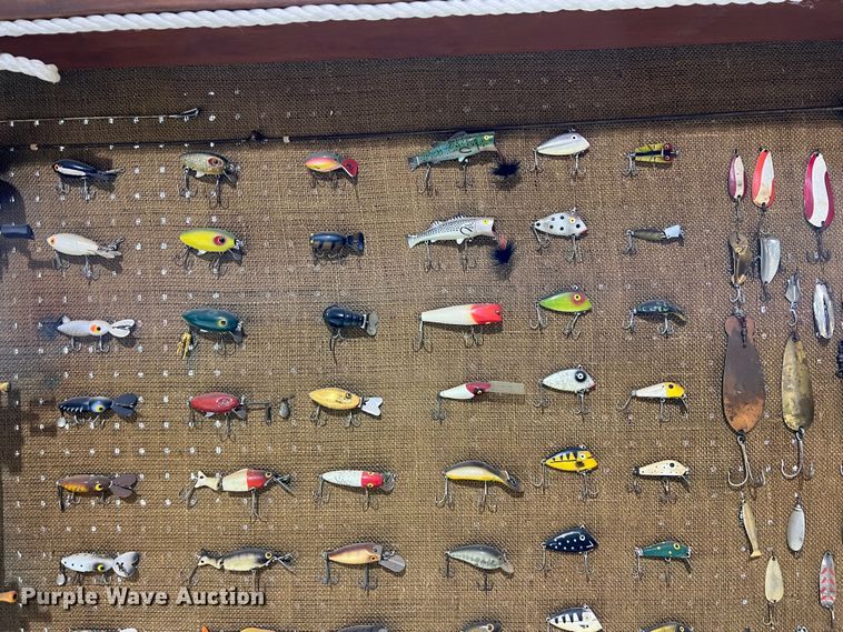 image for item DO8961 Lure display