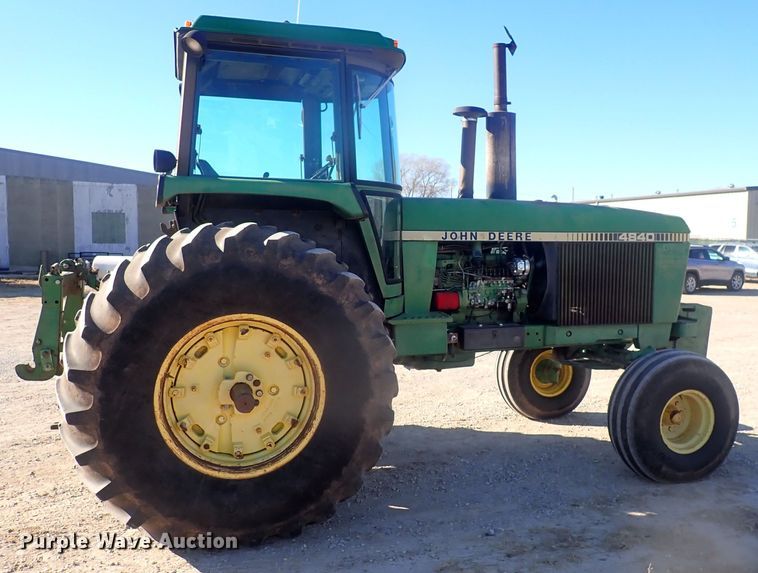 image for item DQ4963 1982 John Deere 4840  tractor