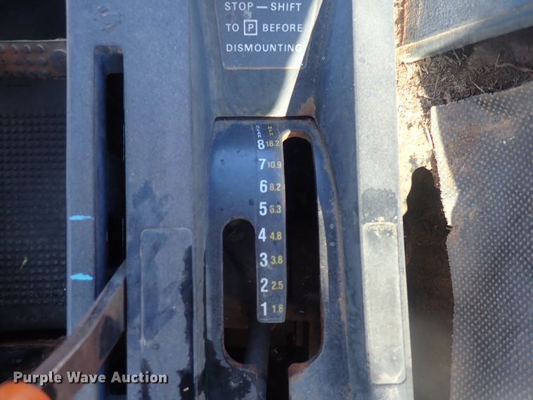 image for item DQ4963 1982 John Deere 4840  tractor