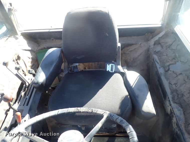 image for item DQ4963 1982 John Deere 4840  tractor