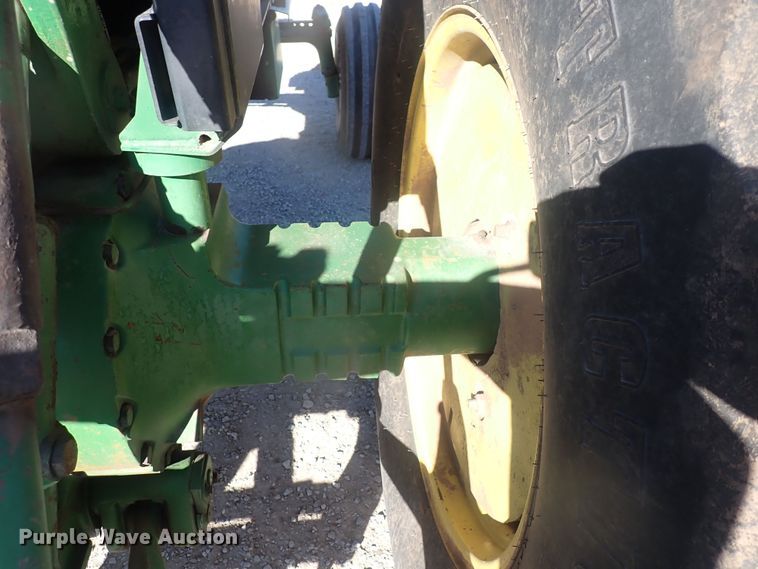 image for item DQ4963 1982 John Deere 4840  tractor