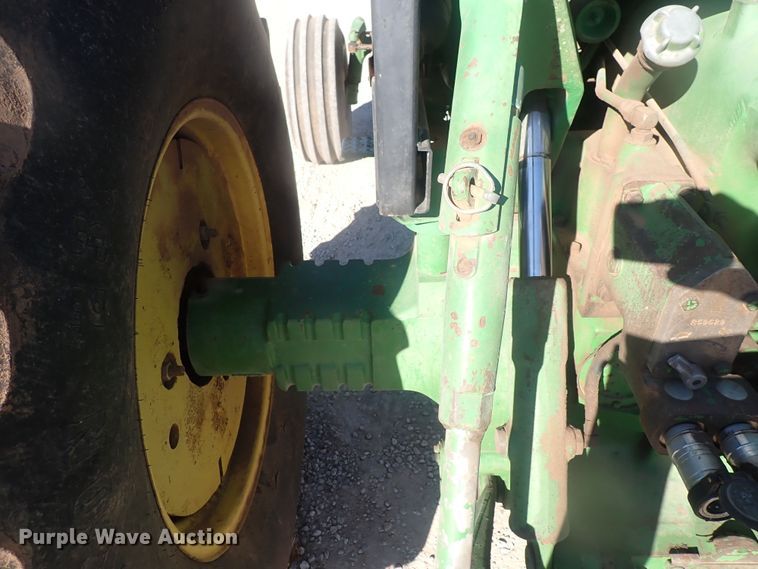 image for item DQ4963 1982 John Deere 4840  tractor