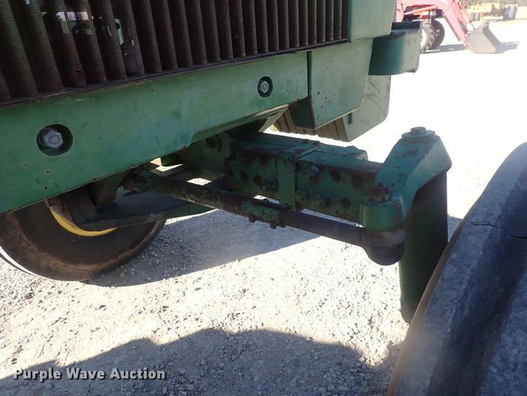 image for item DQ4963 1982 John Deere 4840  tractor