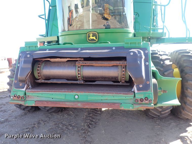 image for item DQ5018 2010 John Deere 9870 STS  combine