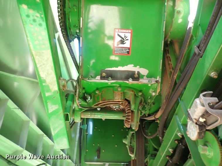 image for item DQ5018 2010 John Deere 9870 STS  combine