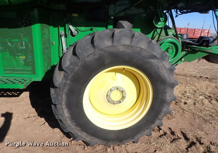 image for item DQ5018 2010 John Deere 9870 STS  combine