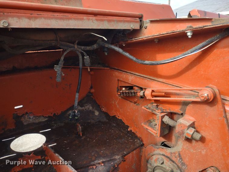 image for item DR8037 2005 Hesston 9260  windrower