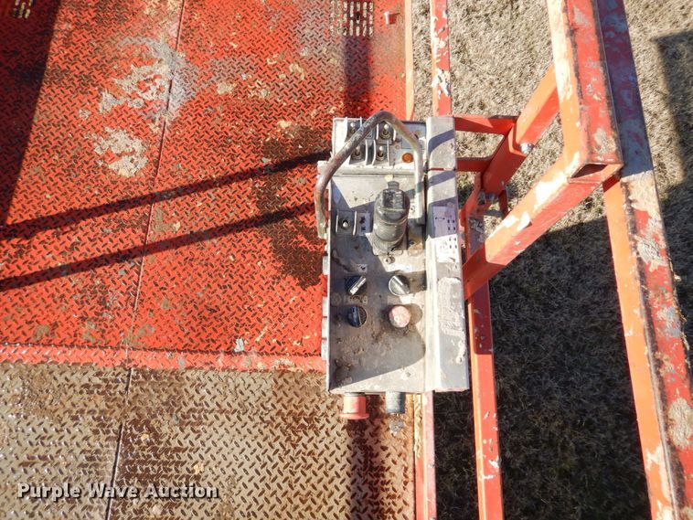 image for item DR8042 Skyjack SJ7135  scissor lift