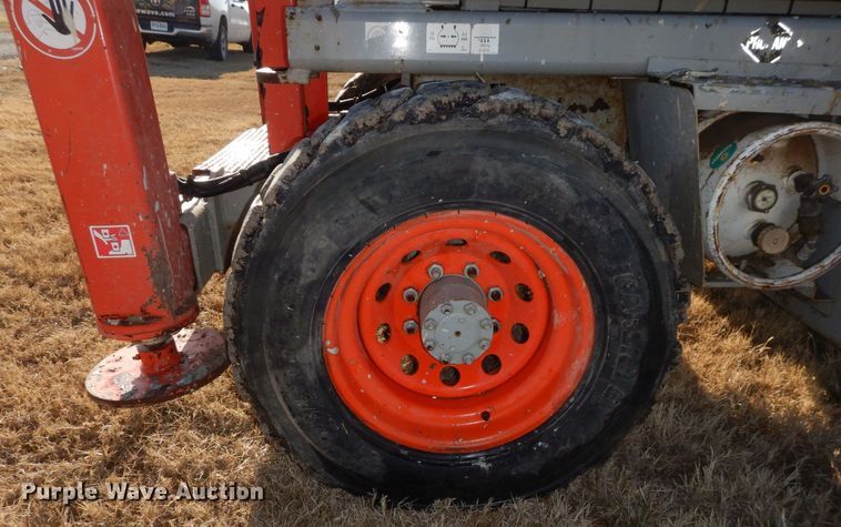 image for item DR8042 Skyjack SJ7135  scissor lift