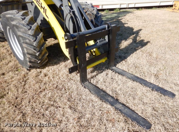 image for item DR8043 2009 Gehl AWS46  wheel loader