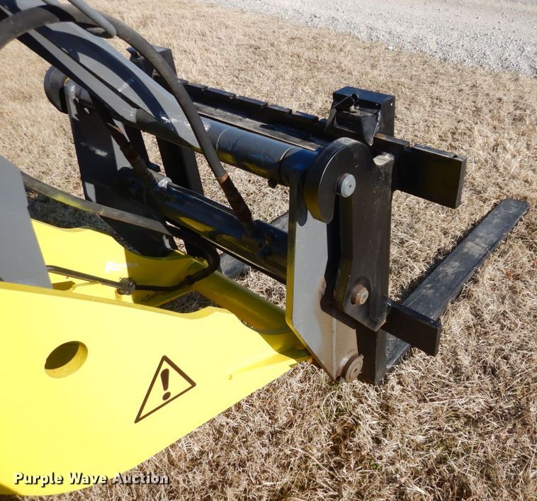 image for item DR8043 2009 Gehl AWS46  wheel loader