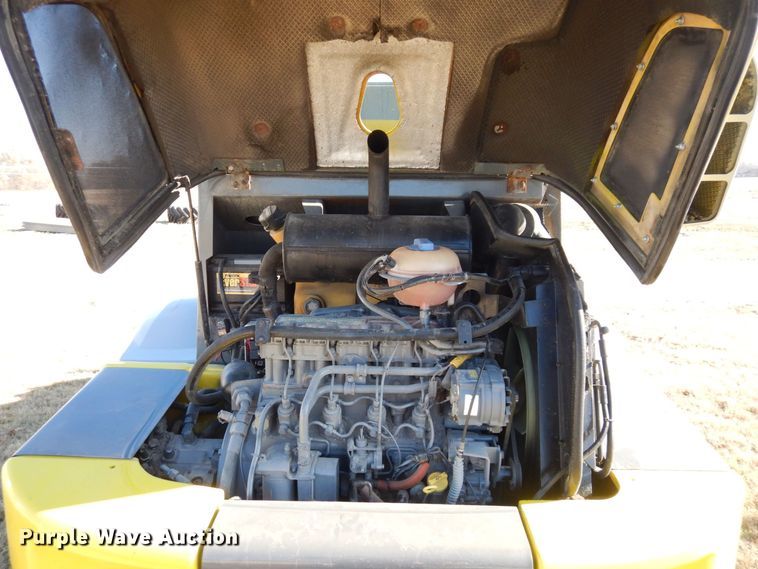 image for item DR8043 2009 Gehl AWS46  wheel loader