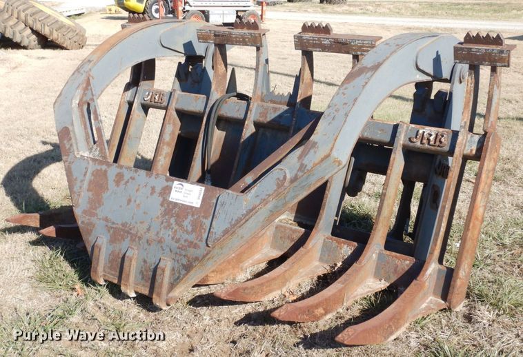 JRB IT28B grapple bucket in Galena, KS Item DR8044 sold Purple Wave