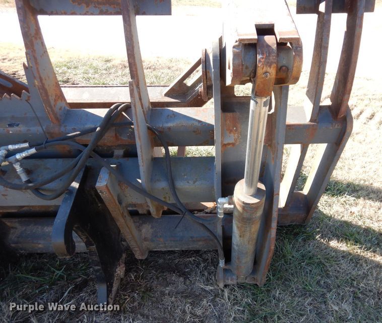 image for item DR8044 JRB IT28B  grapple bucket