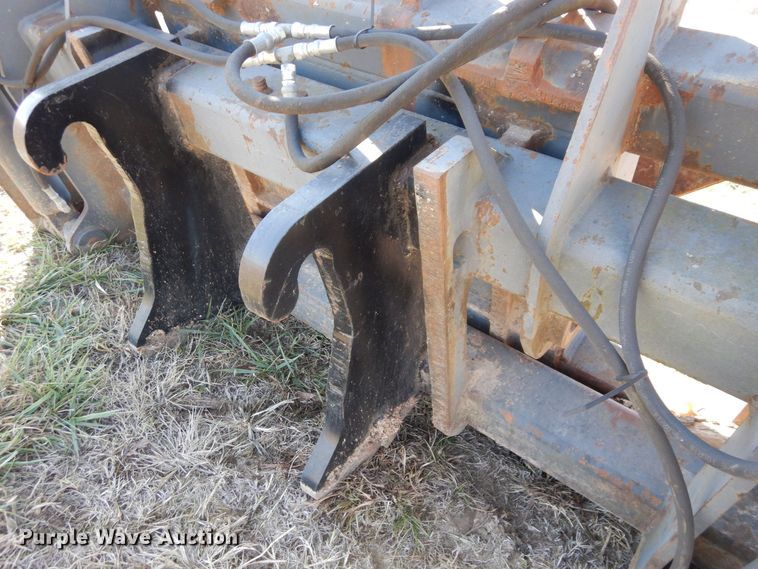 image for item DR8044 JRB IT28B  grapple bucket