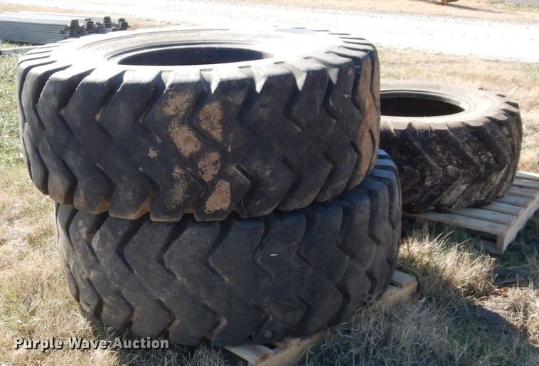 image for item DR8049 (3) tires