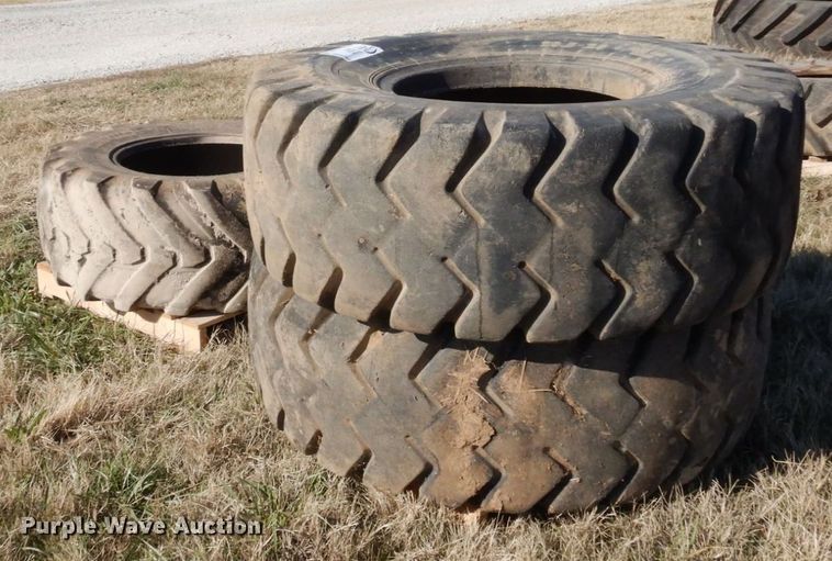 image for item DR8049 (3) tires