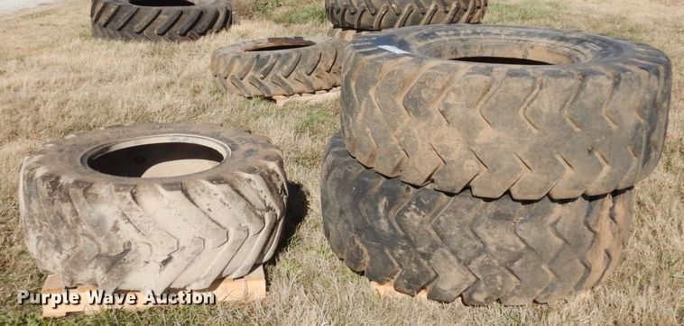 image for item DR8049 (3) tires