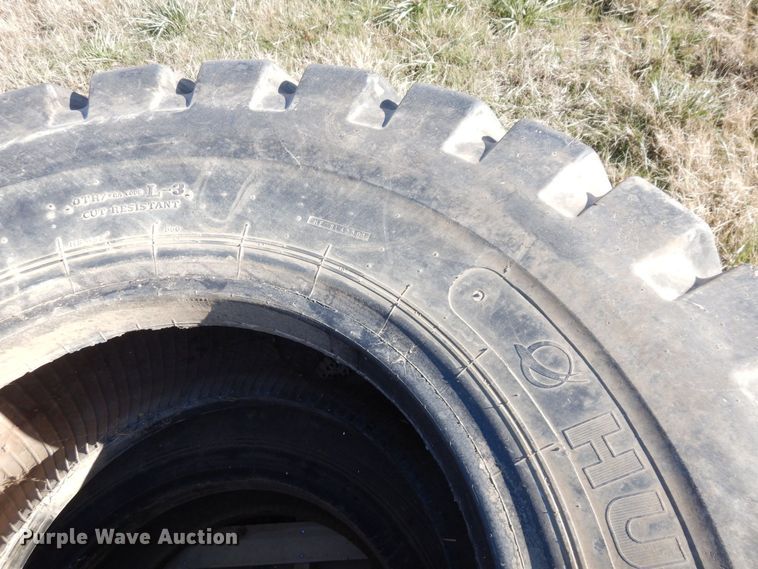 image for item DR8049 (3) tires