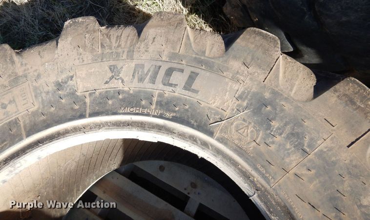image for item DR8049 (3) tires