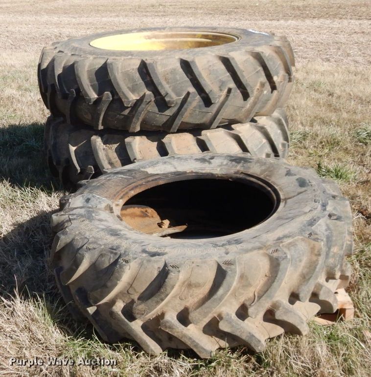 image for item DR8050 (3) Galaxy Earth Pro tires and wheels