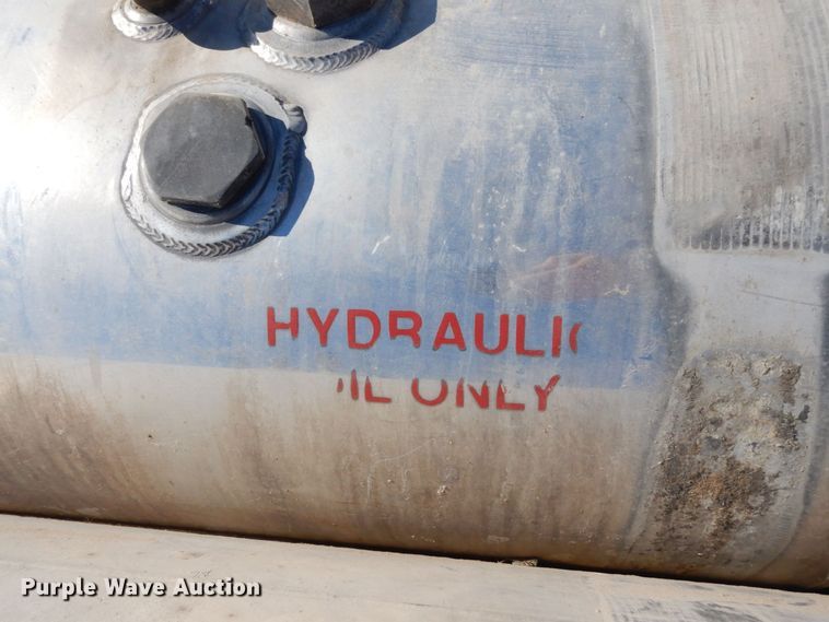 image for item DR8054 (3) tanks