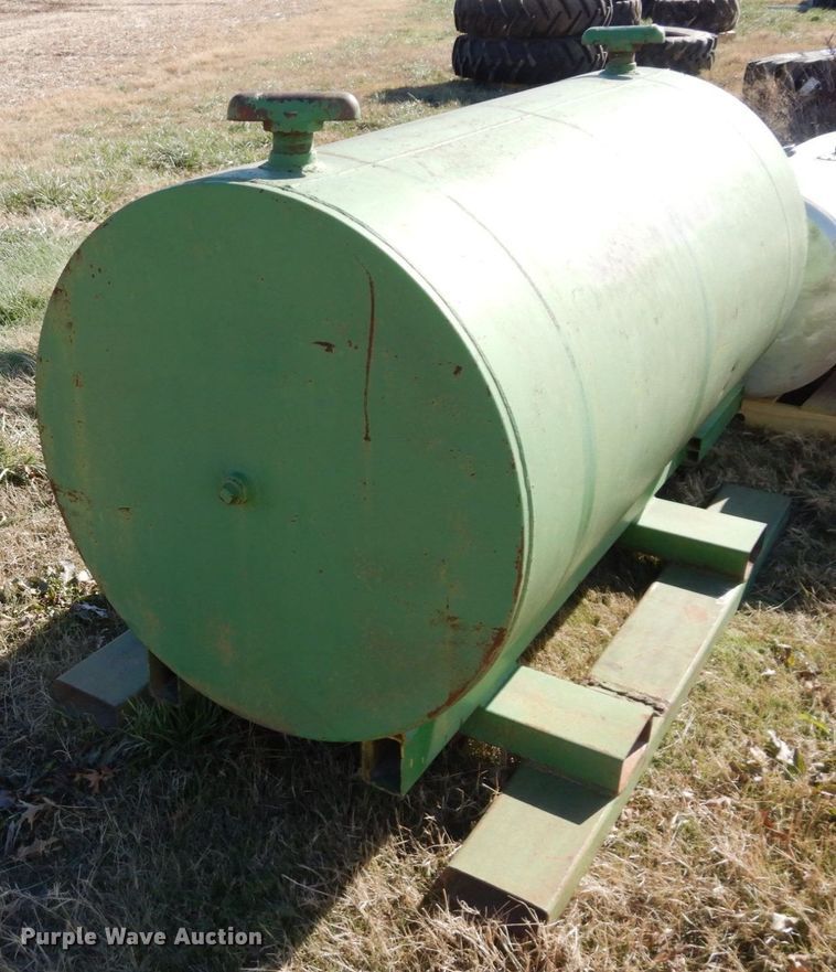 image for item DR8054 (3) tanks