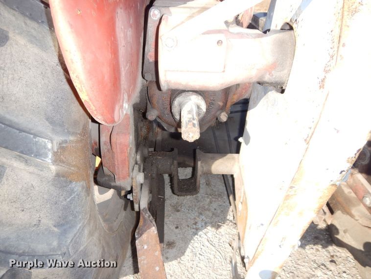 image for item DR8059 Farmall 100  tractor