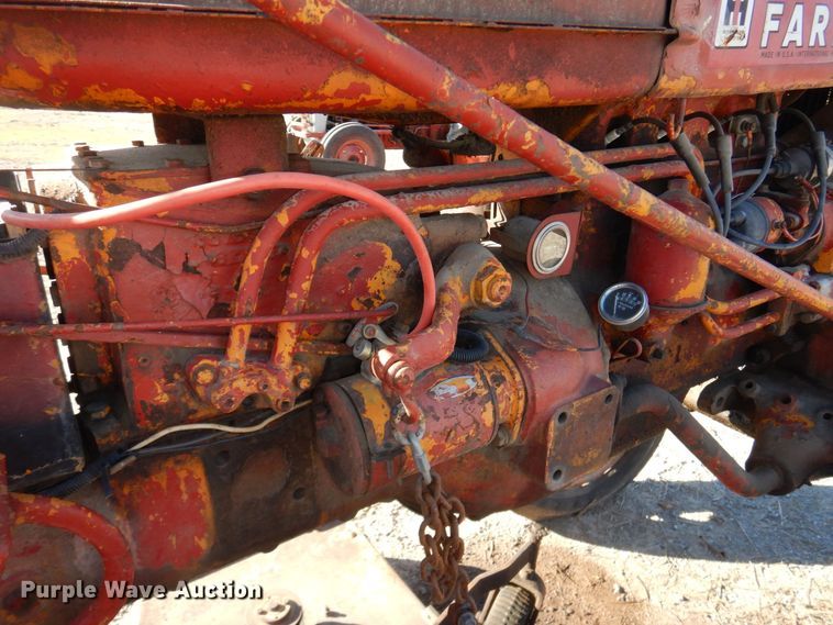 image for item DR8059 Farmall 100  tractor
