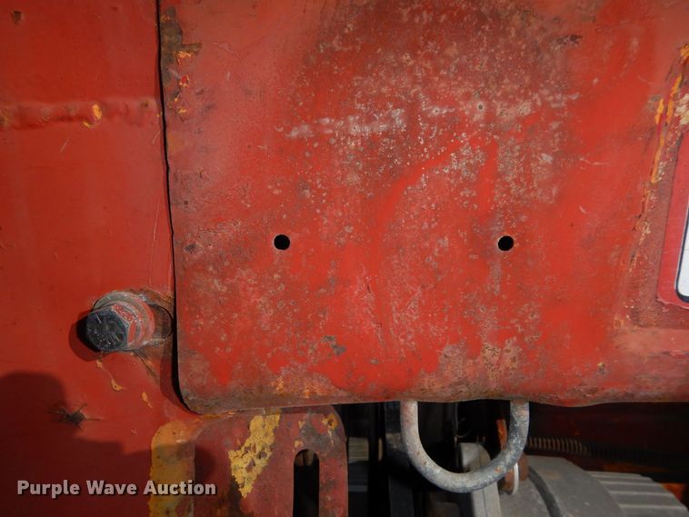 image for item DR8059 Farmall 100  tractor