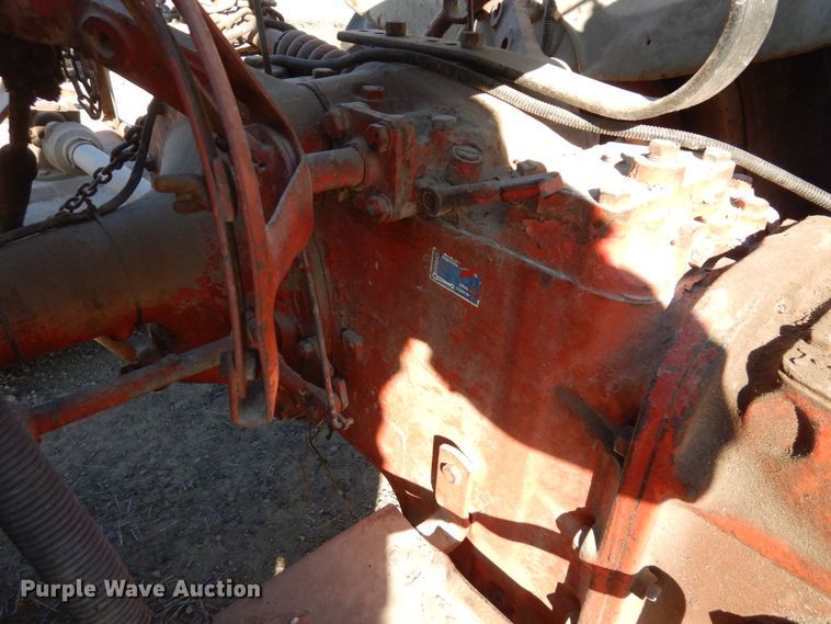 image for item DR8060 Ford 800  tractor