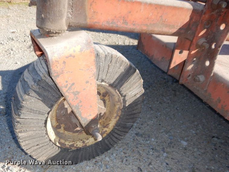 image for item DR8060 Ford 800  tractor